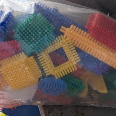Bag of Assorted Thistle Blocks
